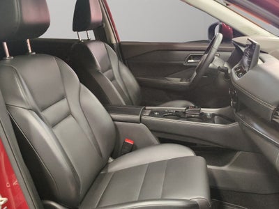 2023 Nissan X-Trail VUD 5 pts. Platinum e-Power, E-REV, TA, QCP, s. Bose, RA-19 (línea nueva)