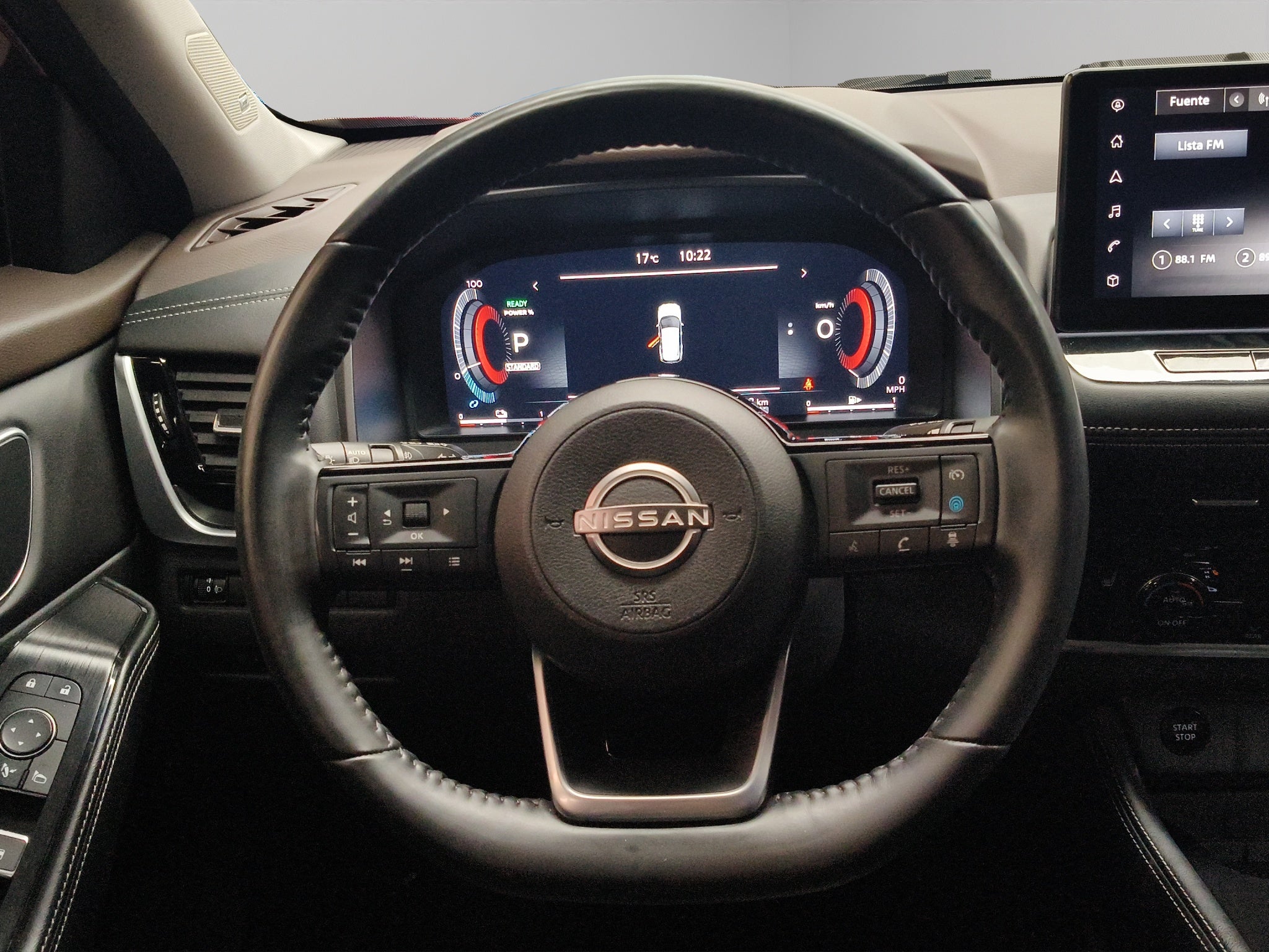 2023 Nissan X-Trail VUD 5 pts. Platinum e-Power, E-REV, TA, QCP, s. Bose, RA-19 (línea nueva)