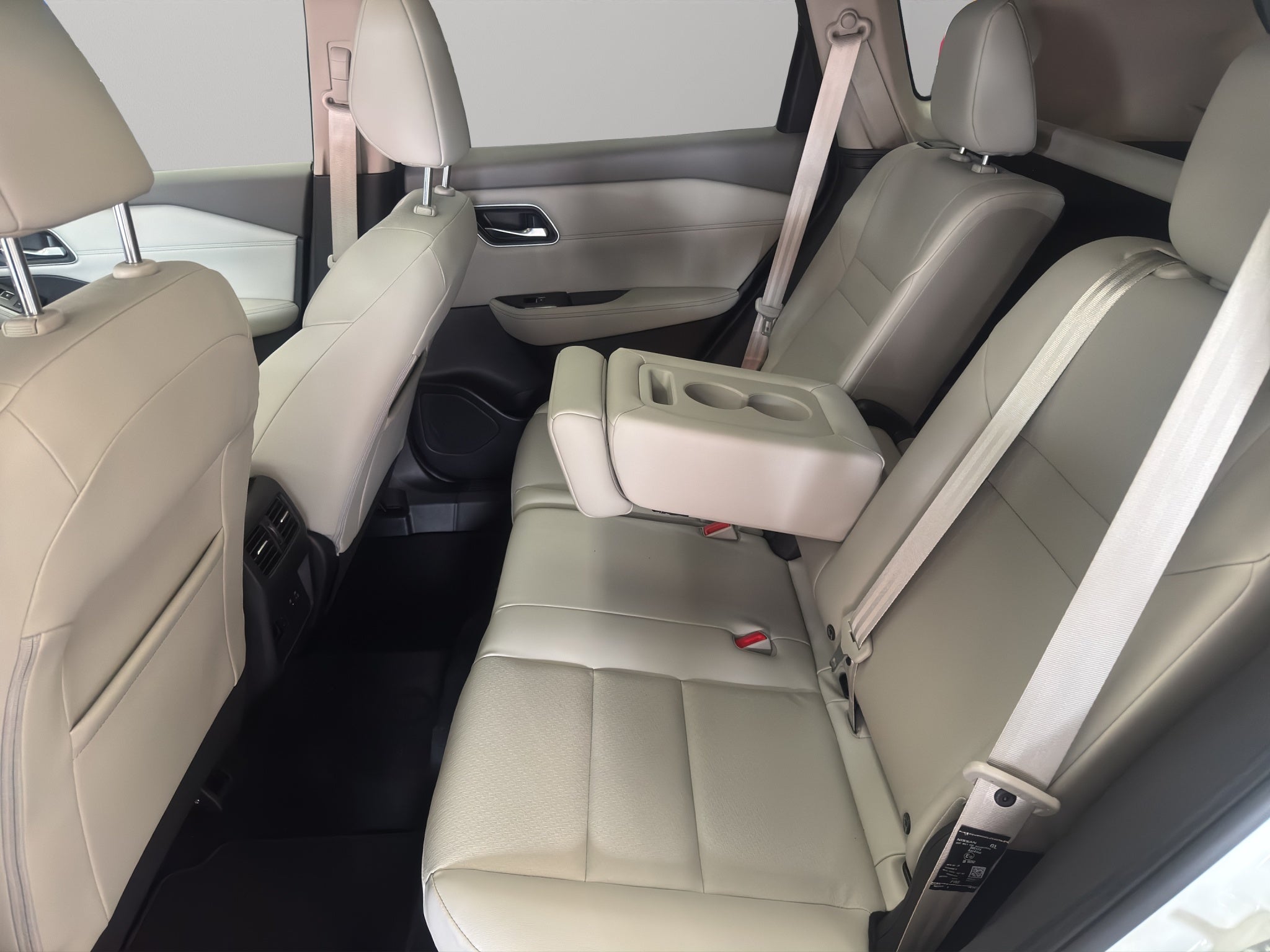 2025 Nissan X-Trail VUD 5 pts. Platinum e-Power, E-REV, TA, QCP, s. Bose, RA-19