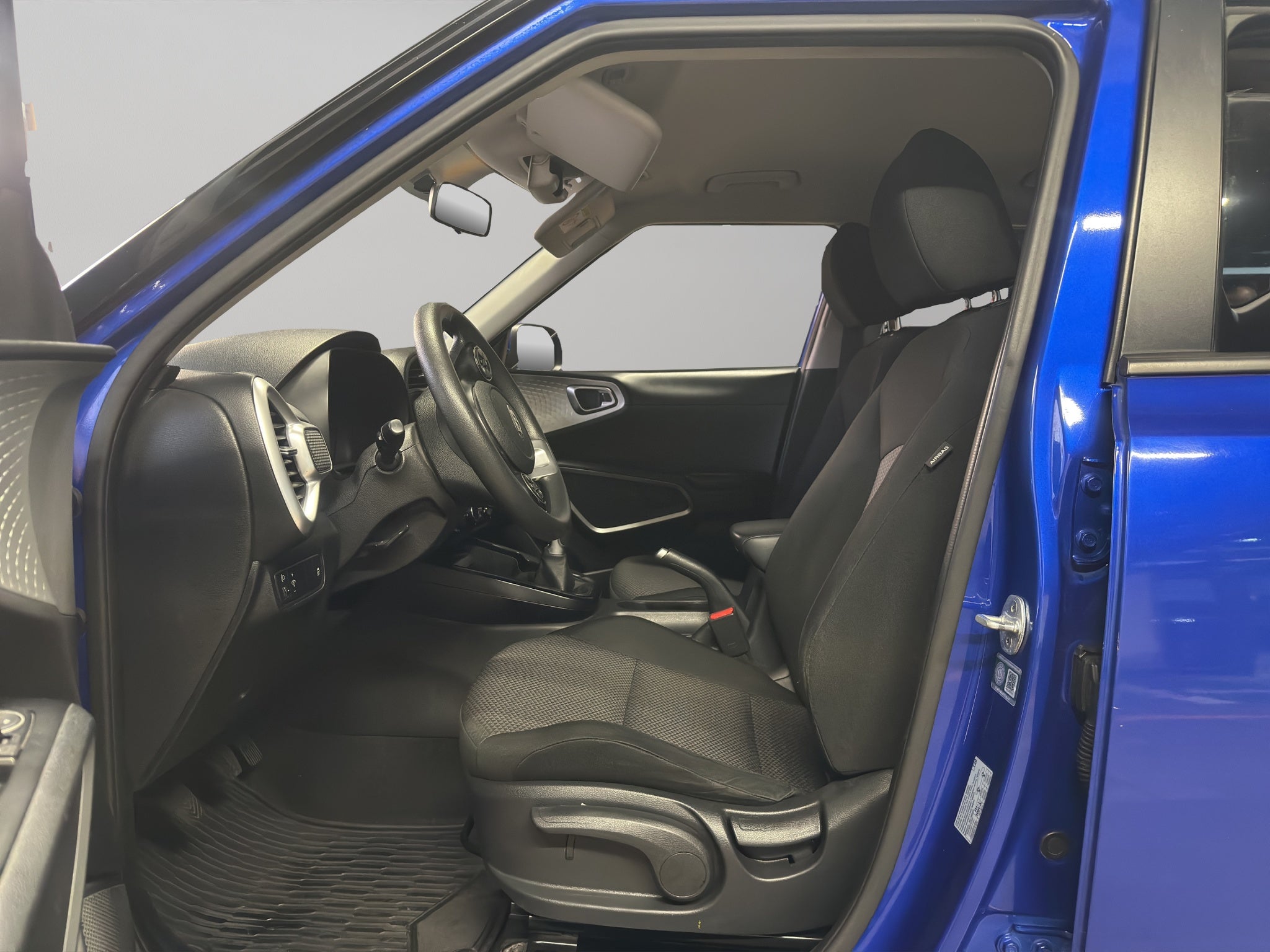 2020 Kia Soul VUD 5 pts. LX, 1.6l, TM6, a/ac., RA-16 (línea nueva)