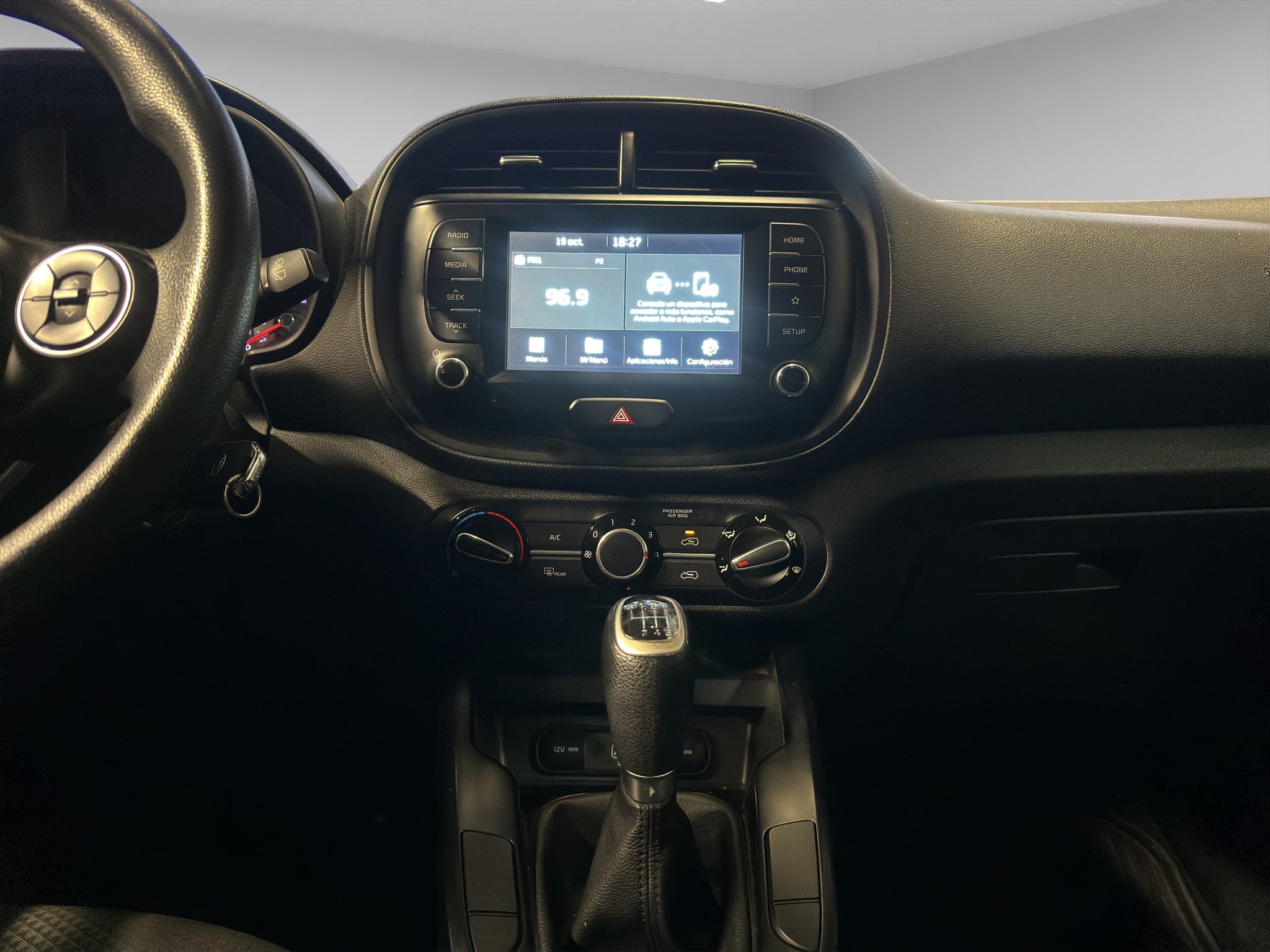 2020 Kia Soul VUD 5 pts. LX, 1.6l, TM6, a/ac., RA-16 (línea nueva)
