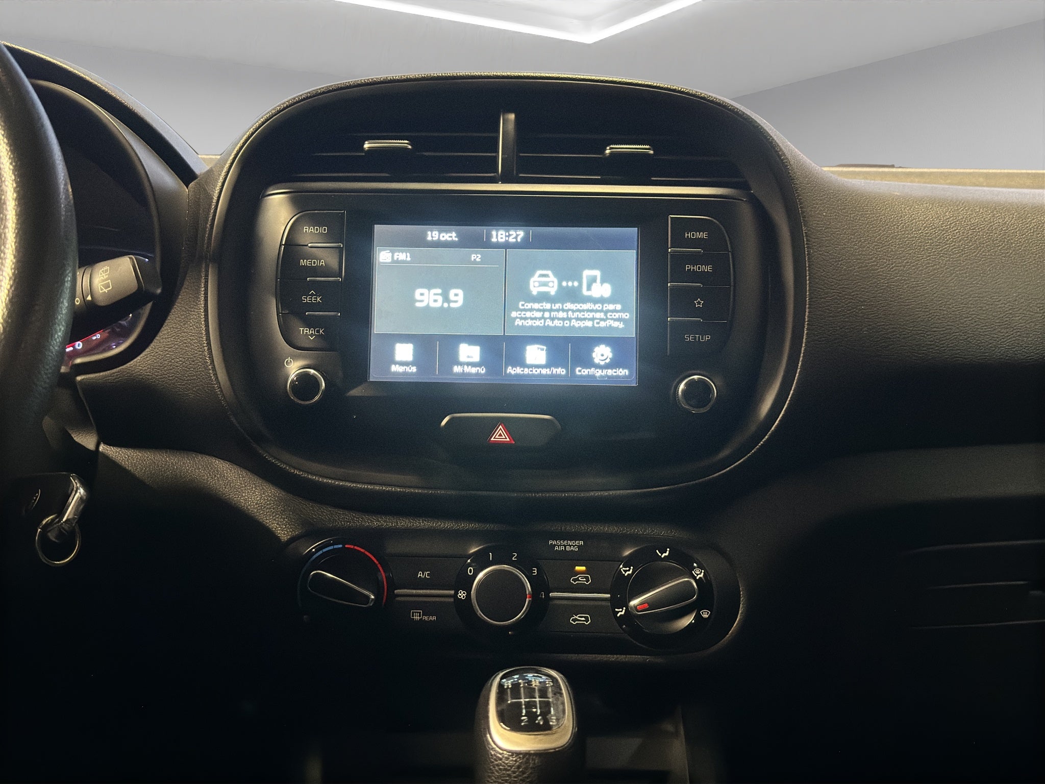 2020 Kia Soul VUD 5 pts. LX, 1.6l, TM6, a/ac., RA-16 (línea nueva)