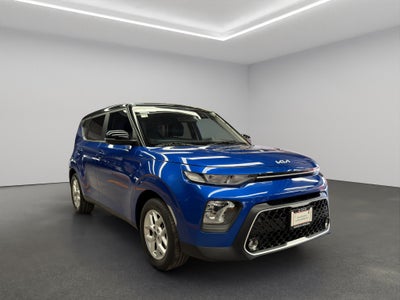 2022 Kia Soul VUD 5 pts. LX, 1.6l, TA, a/ac, RA-16 (línea anterior)