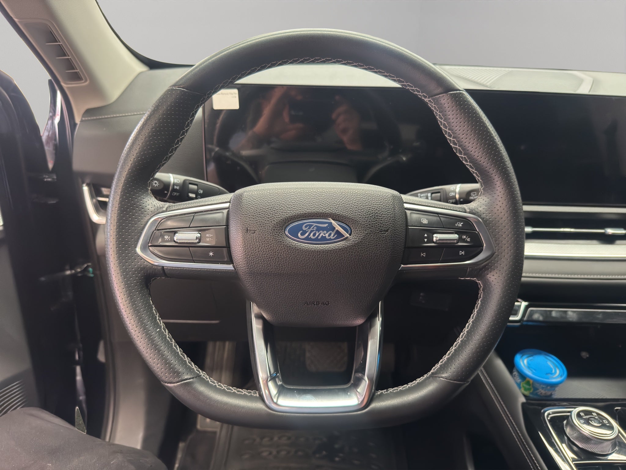 2026 Ford Territory VUD TR3 5 pts. Ambiente, 1.8T, TA, a/ac., RA-18 (línea nueva)