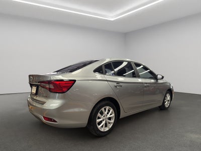 2024 MG MG5 4 pts. Excite, 1.5l, TM5, VE, piel, RA-16 (línea anterior)