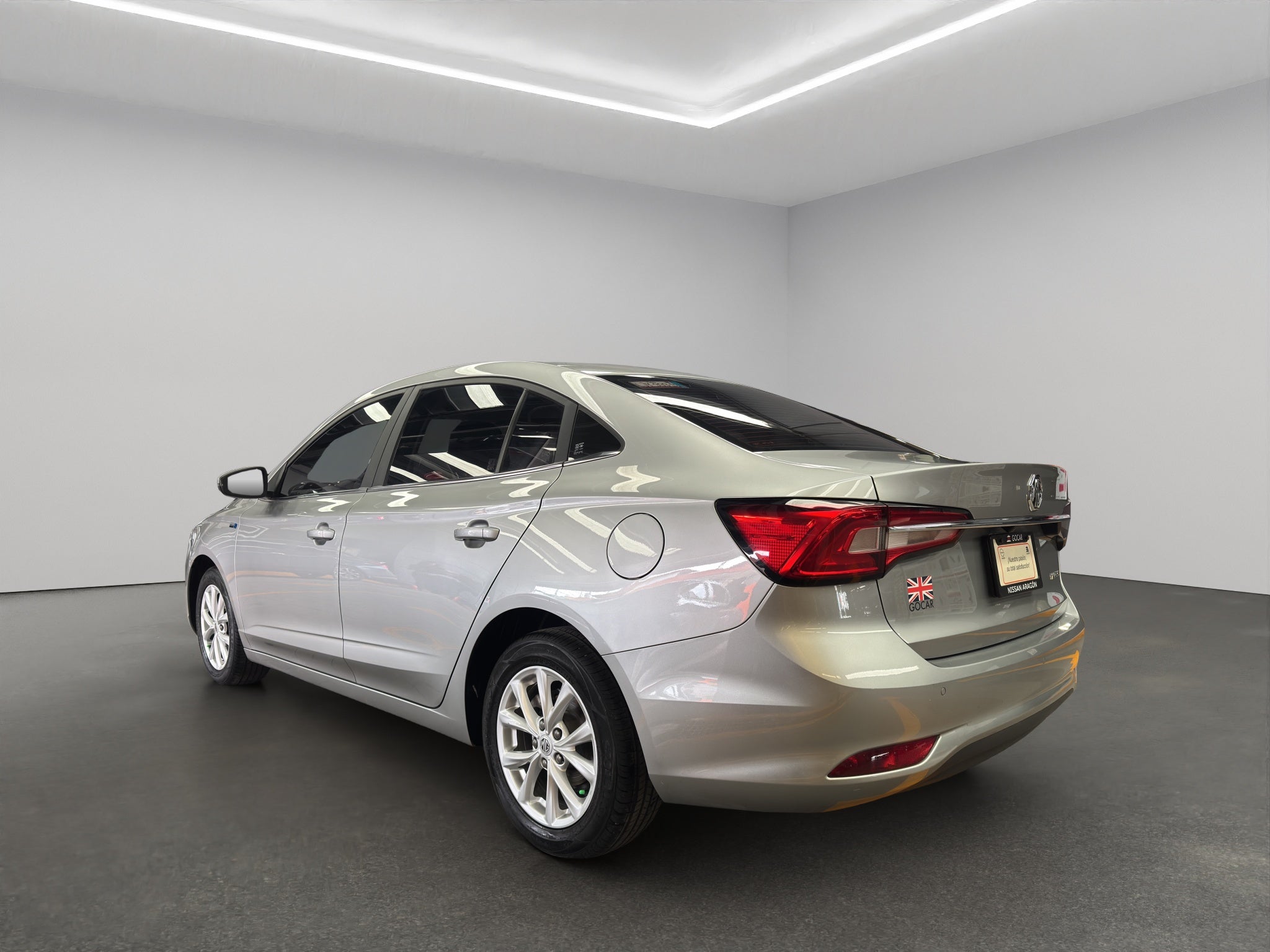 2024 MG MG5 4 pts. Excite, 1.5l, TM5, VE, piel, RA-16 (línea anterior)
