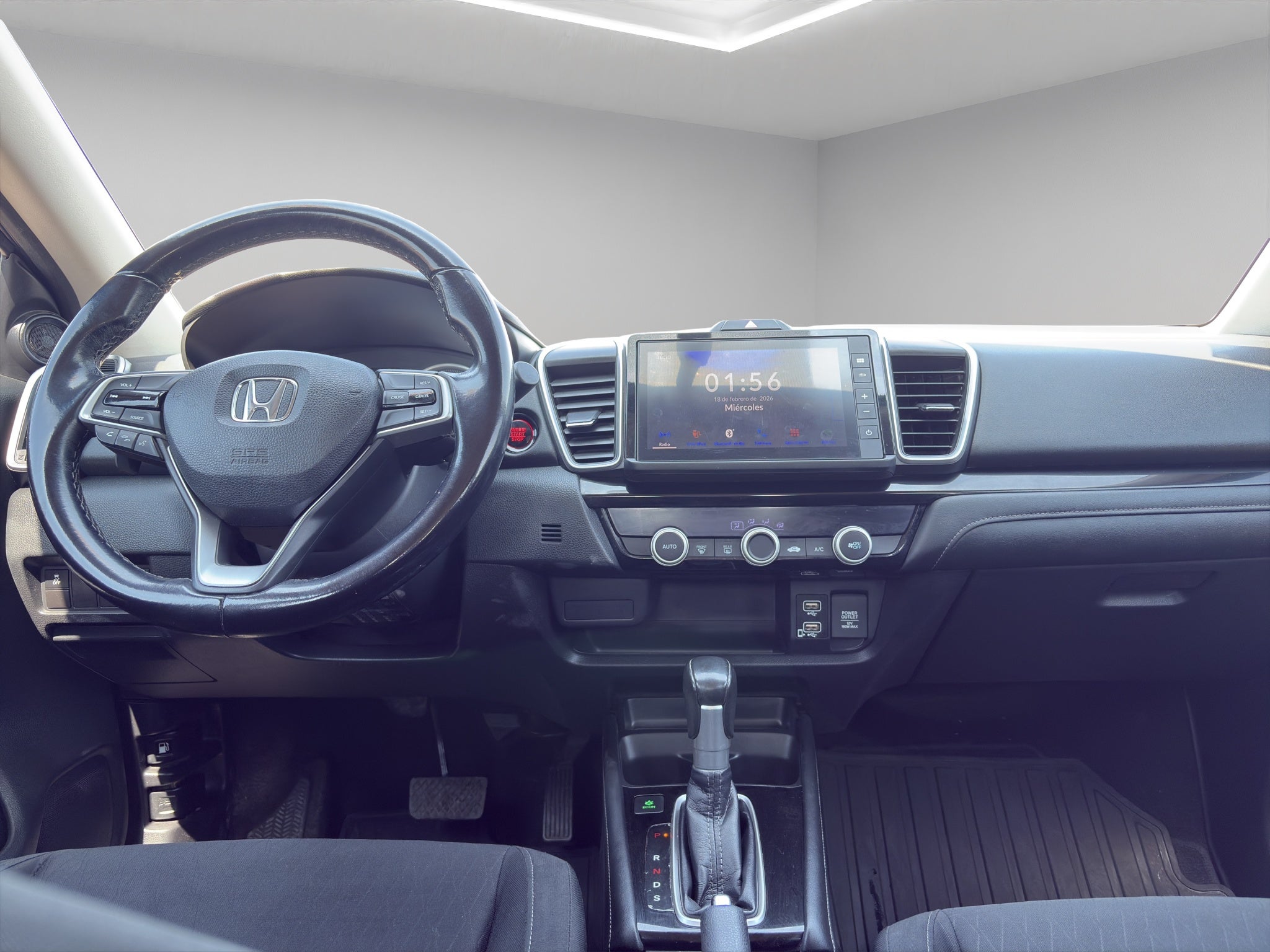 2022 Honda City 4 pts. Prime, 1.5l, TA, a/ac. Aut., f. niebla, cámara reversa, RA-16