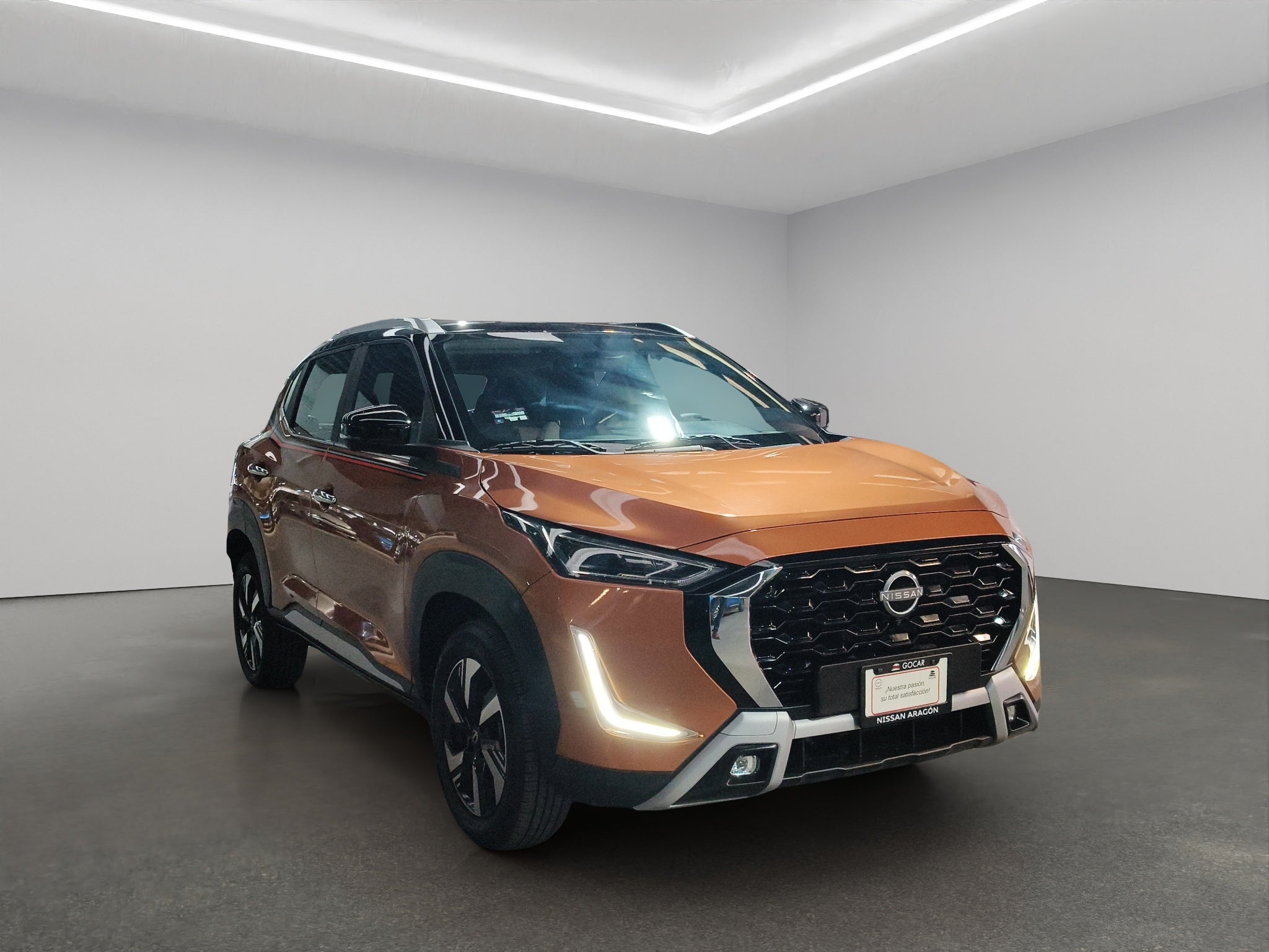 2025 Nissan Magnite VUD 5 pts. Exclusive, 1.0T, TM5, piel, RA-16