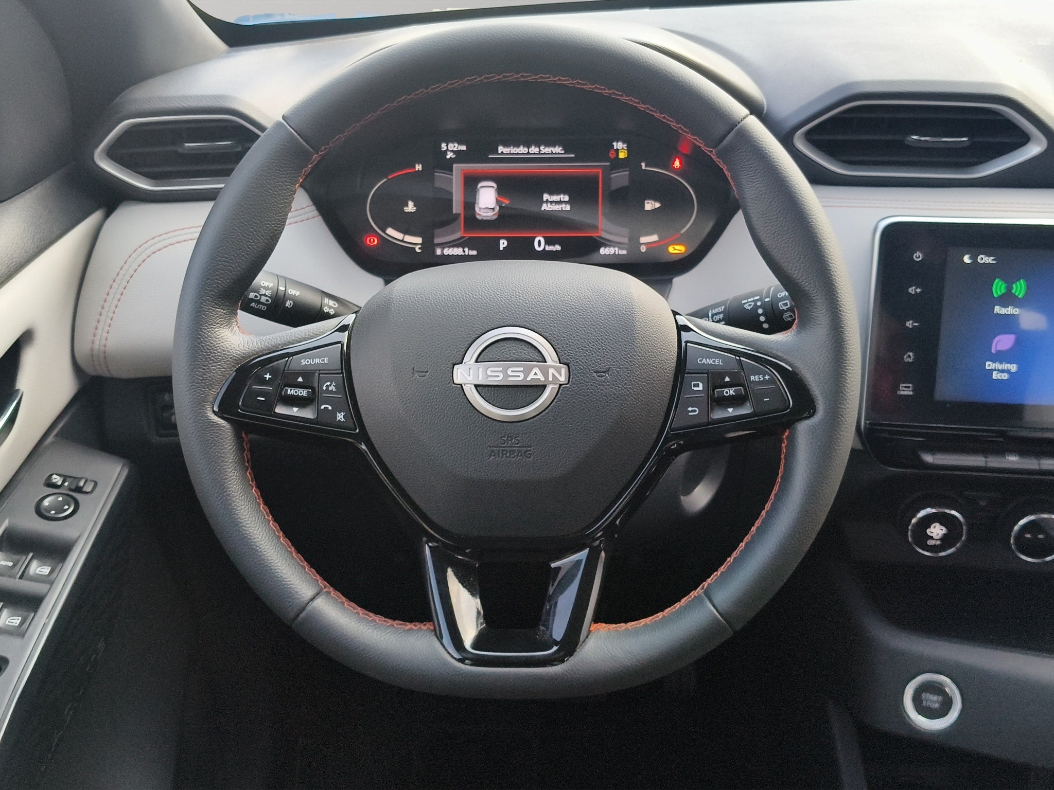 2025 Nissan Magnite VUD 5 pts. Exclusive, 1.0T, CVT, piel,RA-16