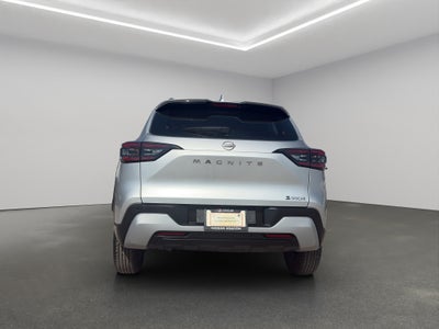 2025 Nissan Magnite VUD 5 pts. Exclusive, 1.0T, TM5, piel, RA-16