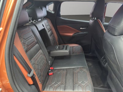 2025 Nissan Magnite VUD 5 pts. Exclusive, 1.0T, CVT, piel, RA-16