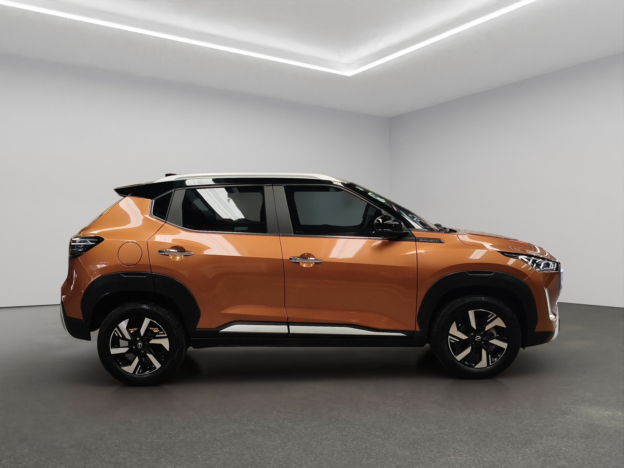 2025 Nissan Magnite VUD 5 pts. Exclusive, 1.0T, CVT, piel, RA-16