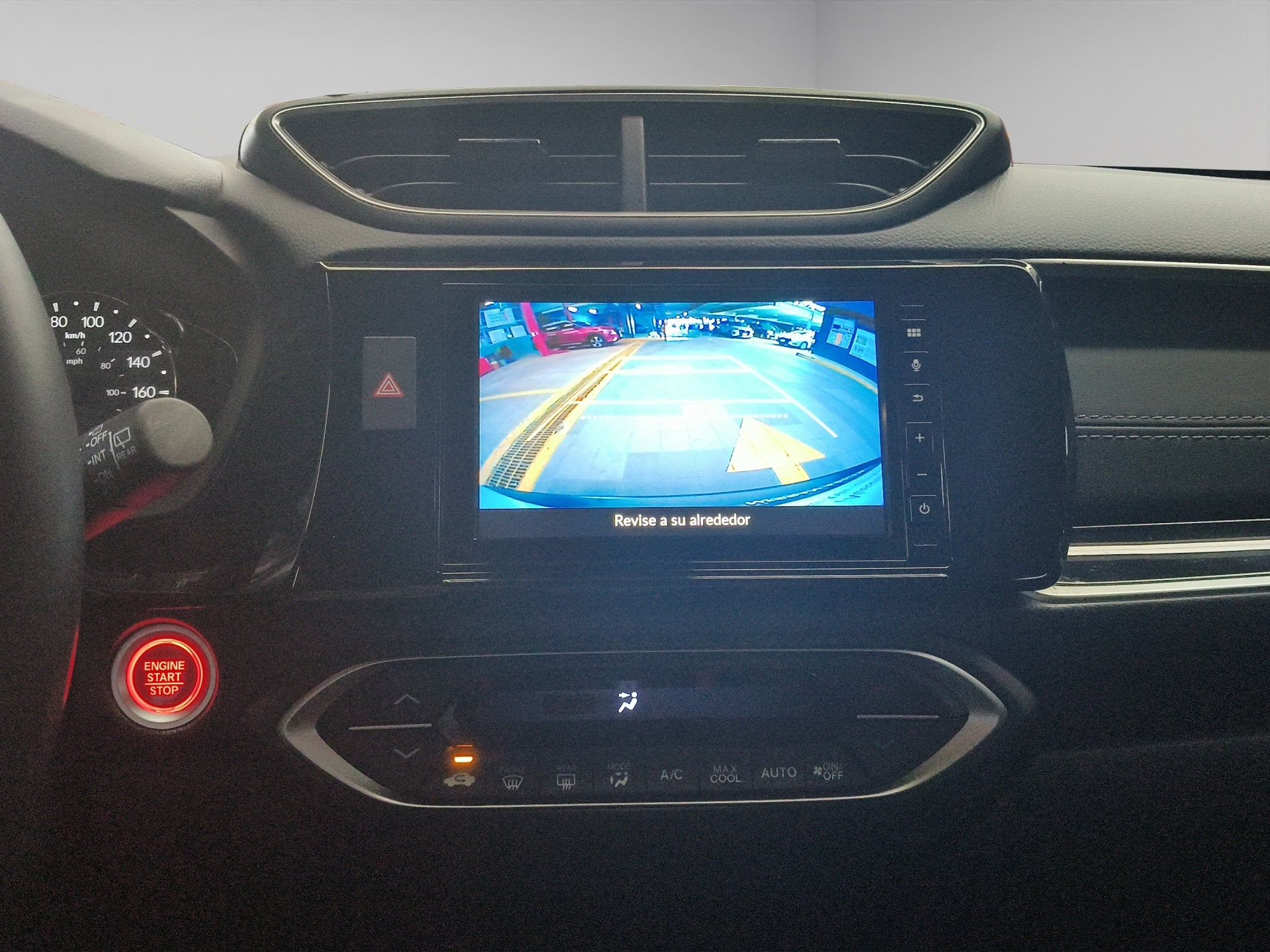 2025 Honda BR-V VUD 5 pts. Touring, 1.5l, TA, piel, f. niebla, RA-17