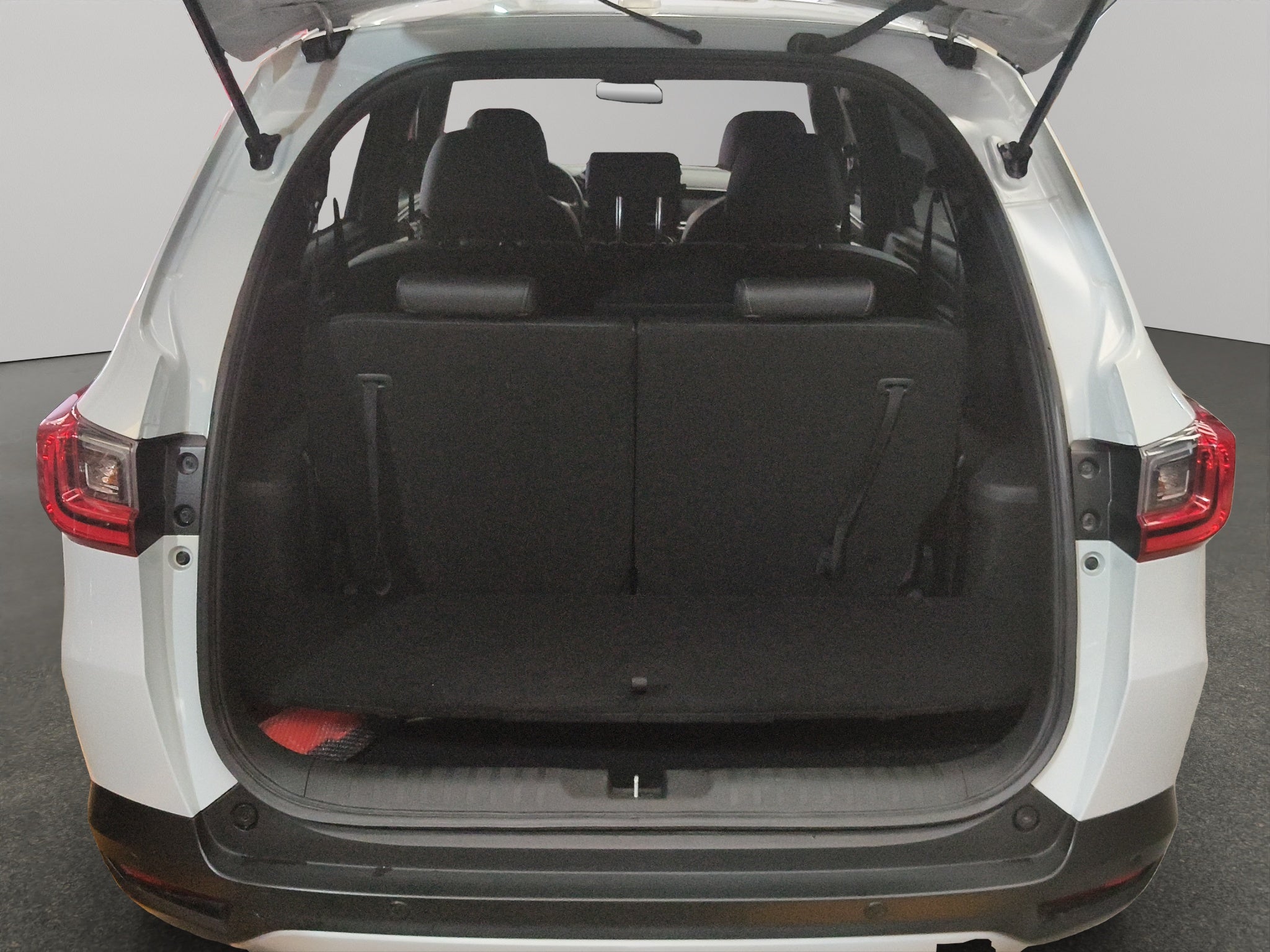 2025 Honda BR-V VUD 5 pts. Touring, 1.5l, TA, piel, f. niebla, RA-17