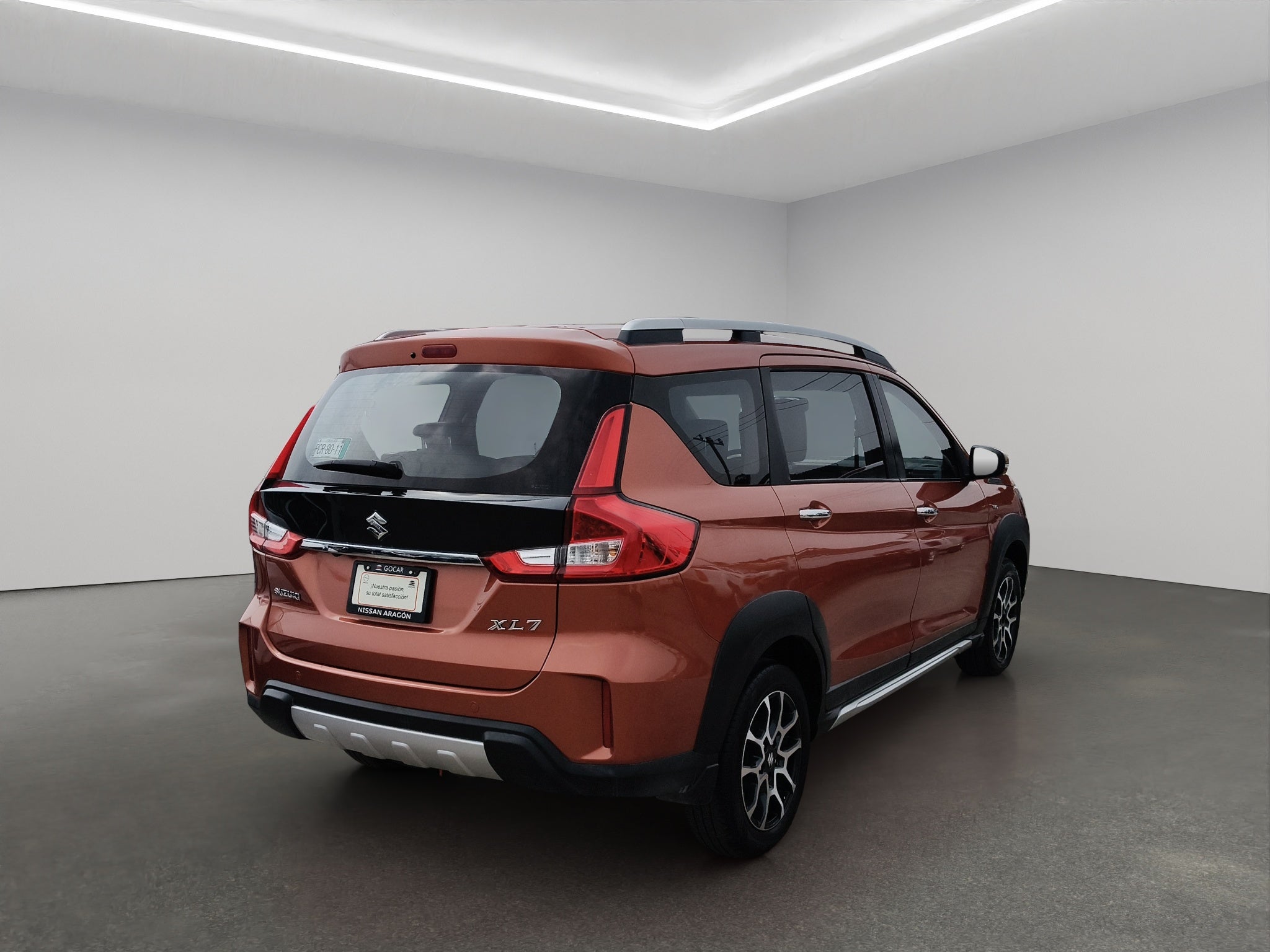 2022 Suzuki Ertiga Minivan 5 pts. XL7 GLX, 1.5l, TA, a/ac., f. led, RA-16