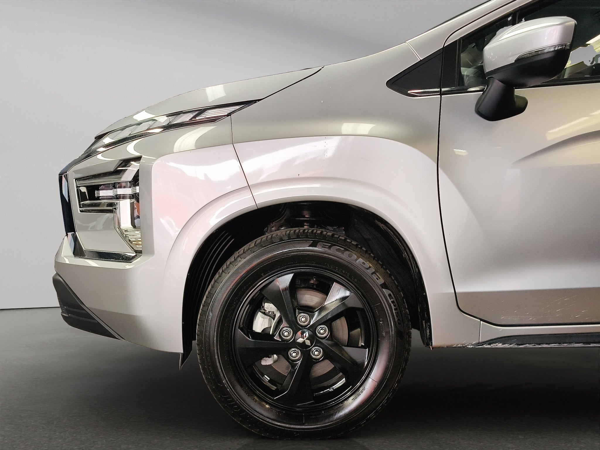 2025 Mitsubishi Xpander VUD 5 pts. GLS, 1.5l, TA, 7 pas., RA-16