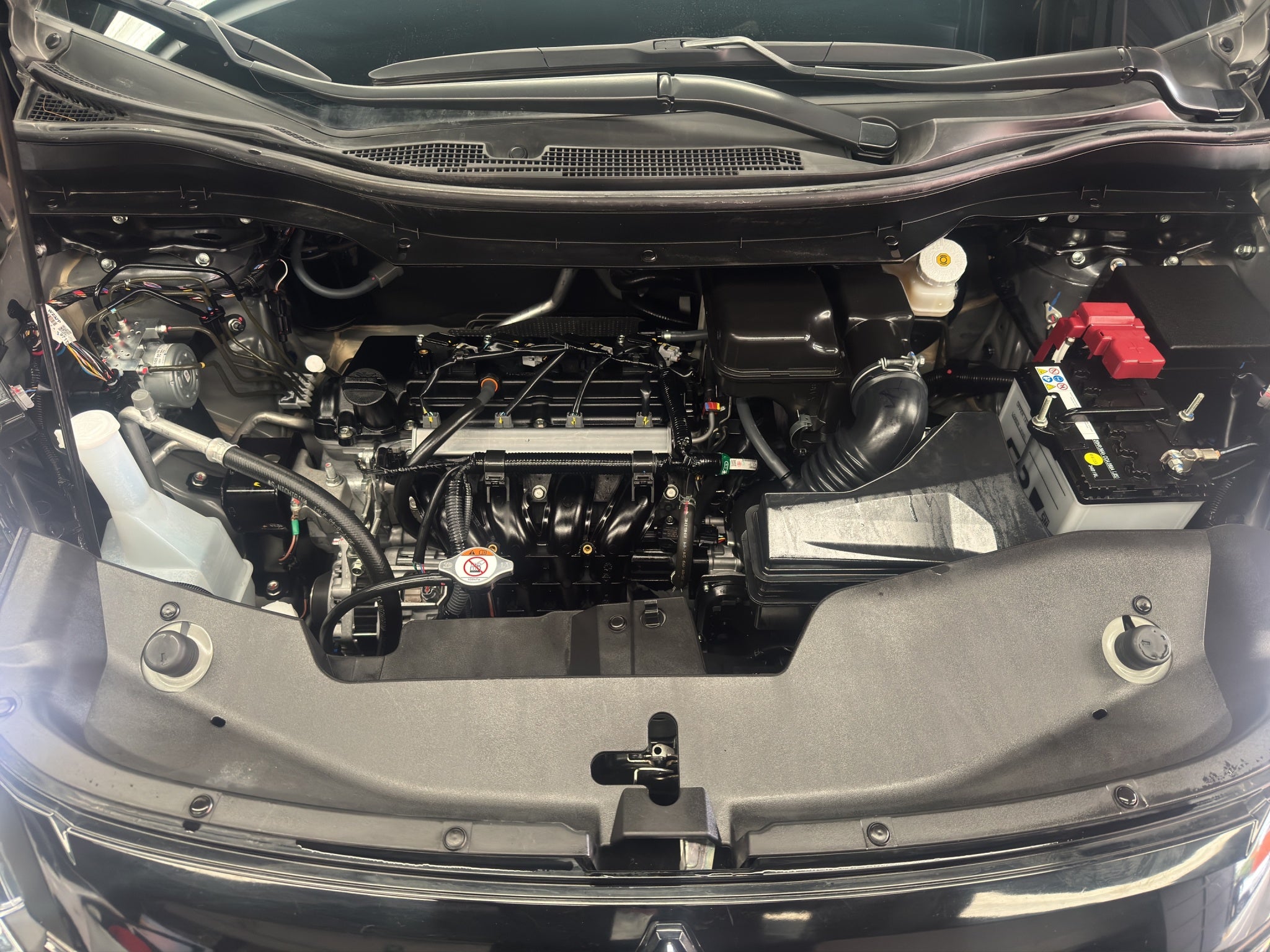 2025 Mitsubishi Xpander VUD 5 pts. GLS, 1.5l, TA, 7 pas., RA-16
