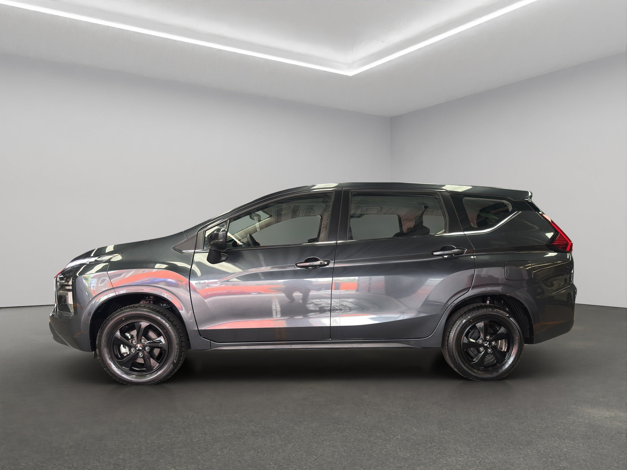 2025 Mitsubishi Xpander VUD 5 pts. GLS, 1.5l, TA, 7 pas., RA-16