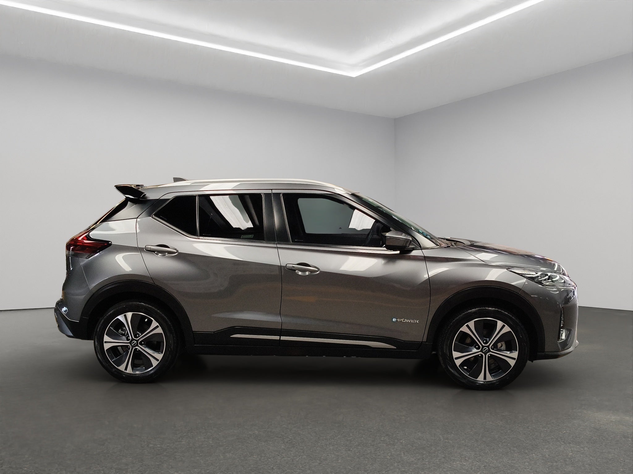 2023 Nissan Kicks VUD 5 pts. Exclusive e-Power, E-REV, TA, piel, RA-17