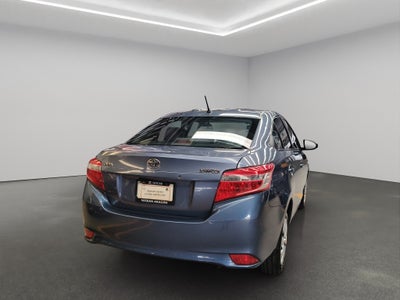 2017 Toyota Yaris 4 pts. Core, CVT, a/ac., f. halógeno, R-15