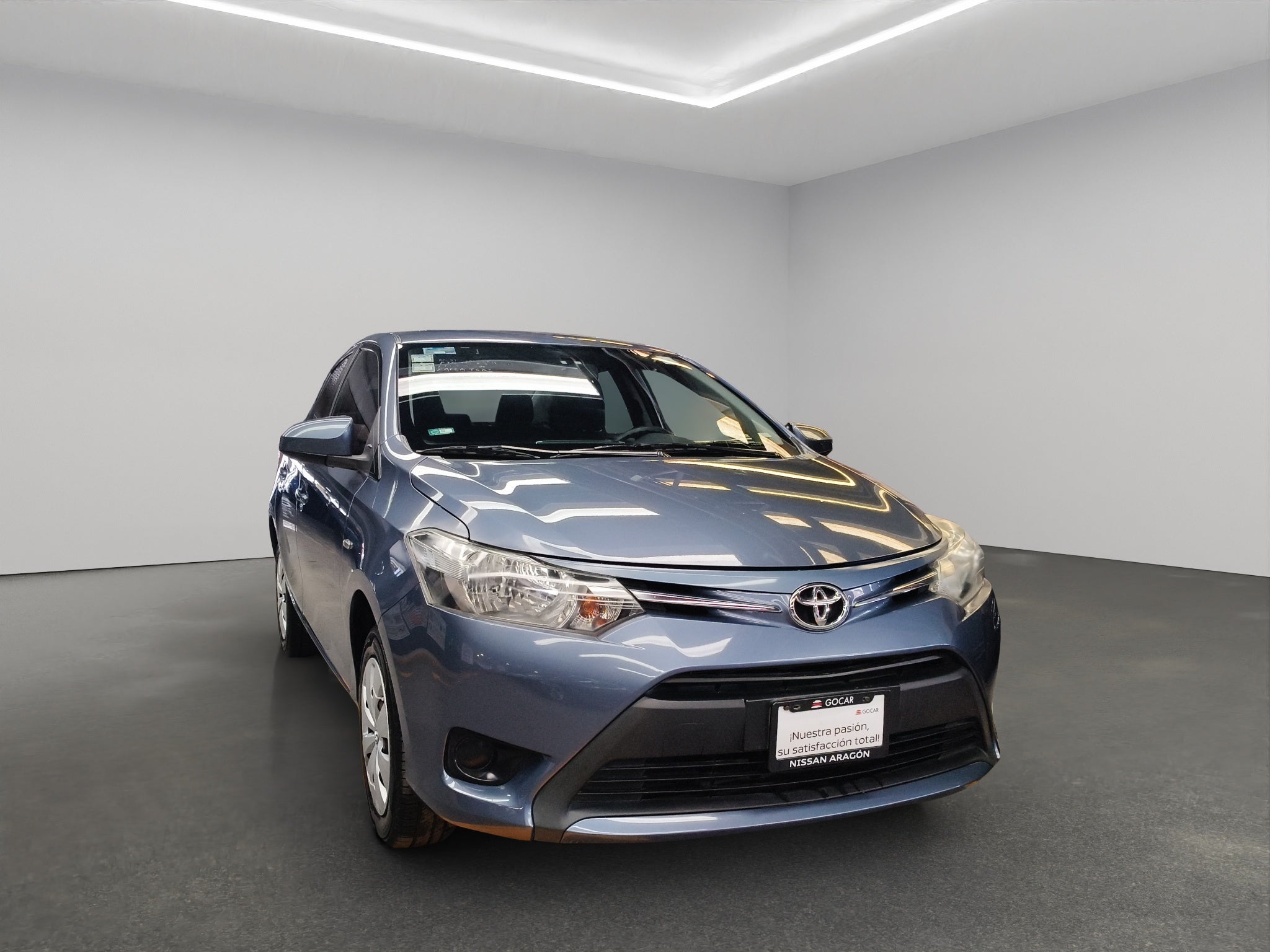 2017 Toyota Yaris 4 pts. Core, CVT, a/ac., f. halógeno, R-15