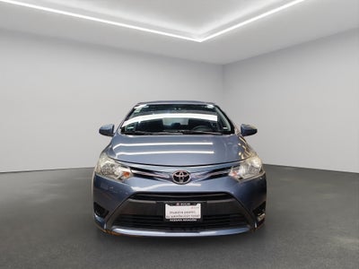 2017 Toyota Yaris 4 pts. Core, CVT, a/ac., f. halógeno, R-15