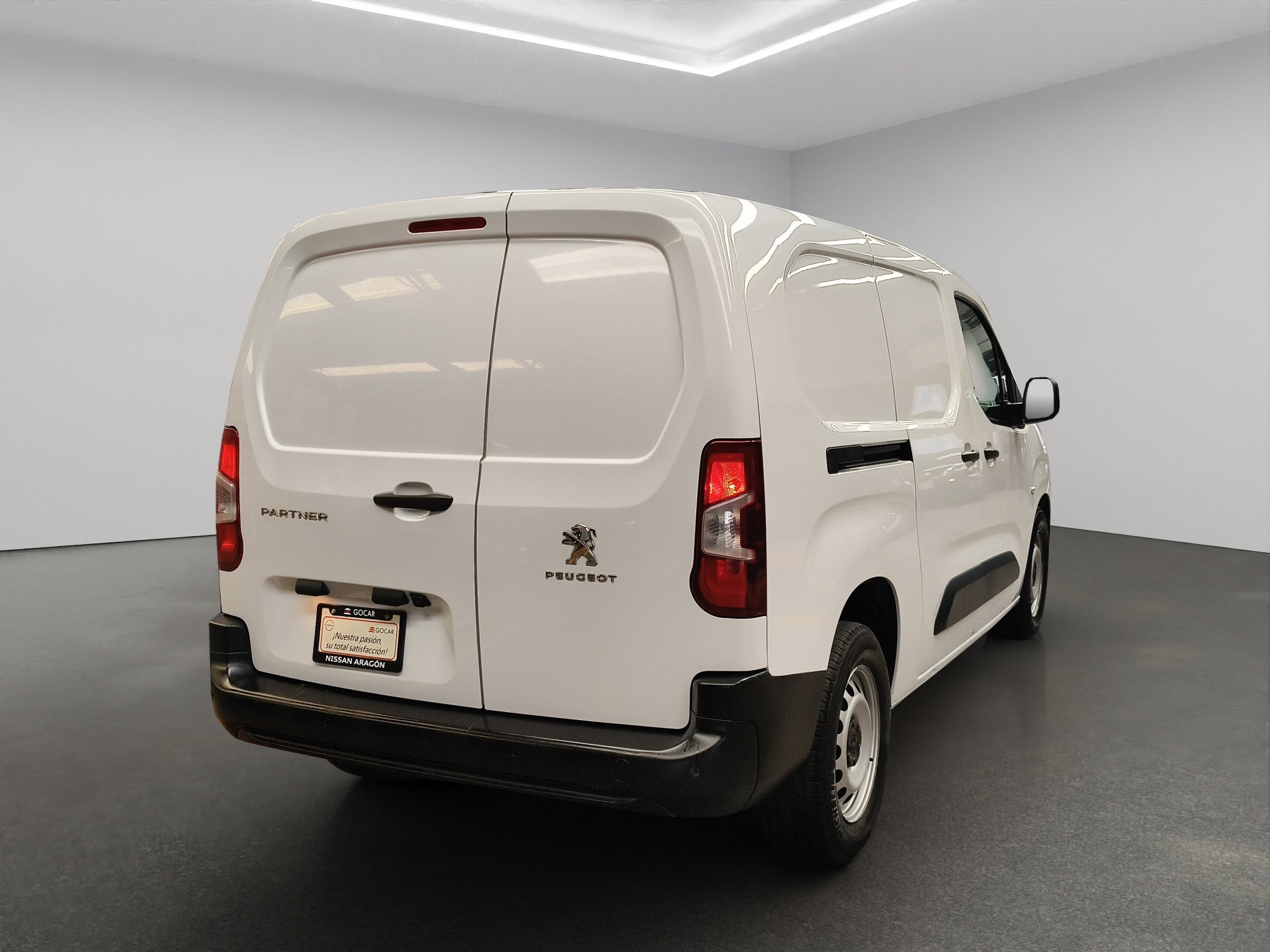2025 Peugeot Comerciales Partner Furgoneta 4 pts. Maxi Pack, 1.2T, TM5, pta. lat. corrediza, (cambio de línea)