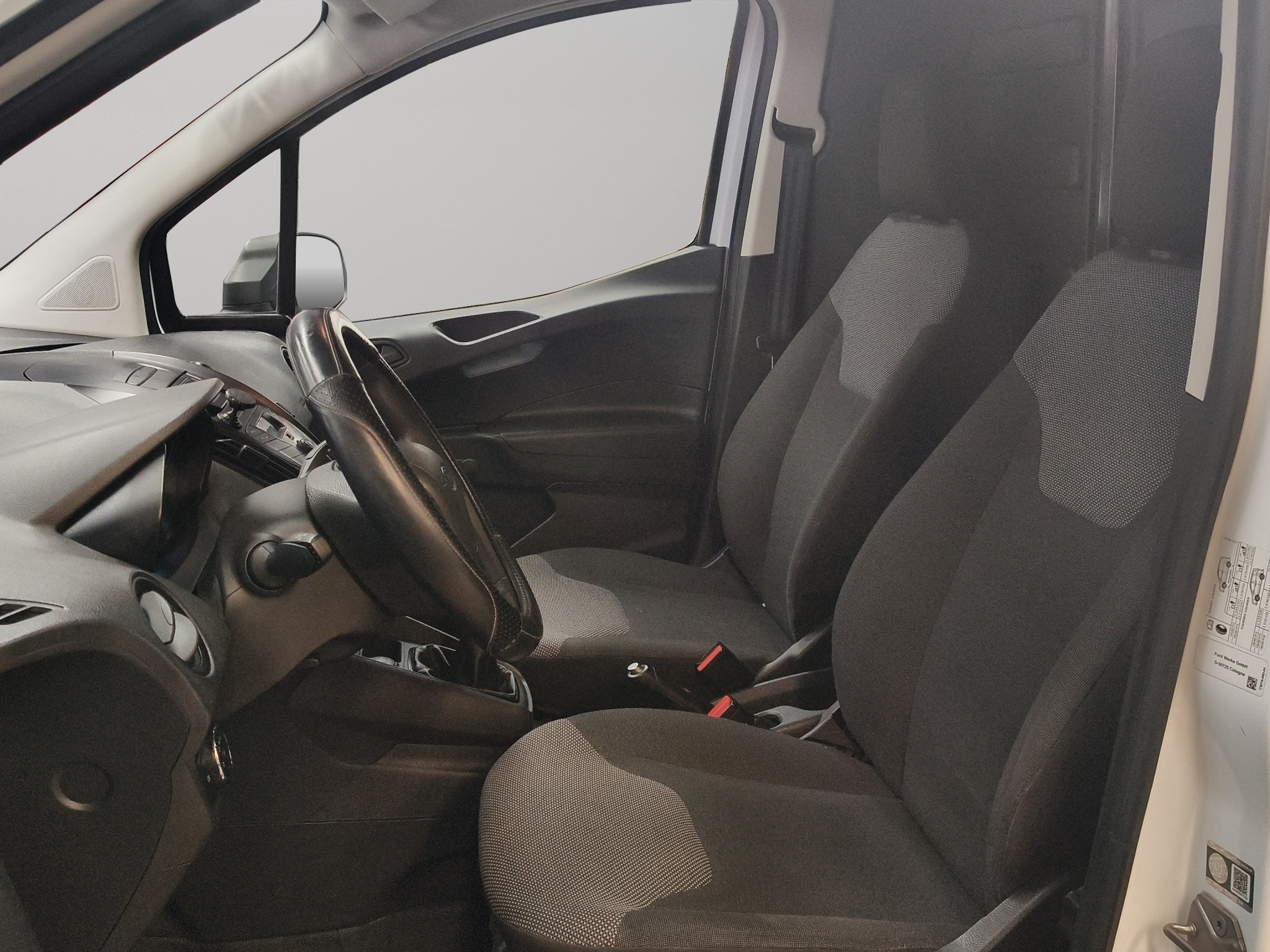 2022 Ford Comerciales Transit Courier Panel 4 pts. 1.0T, TM6, pta. lat. corrediza, R-15