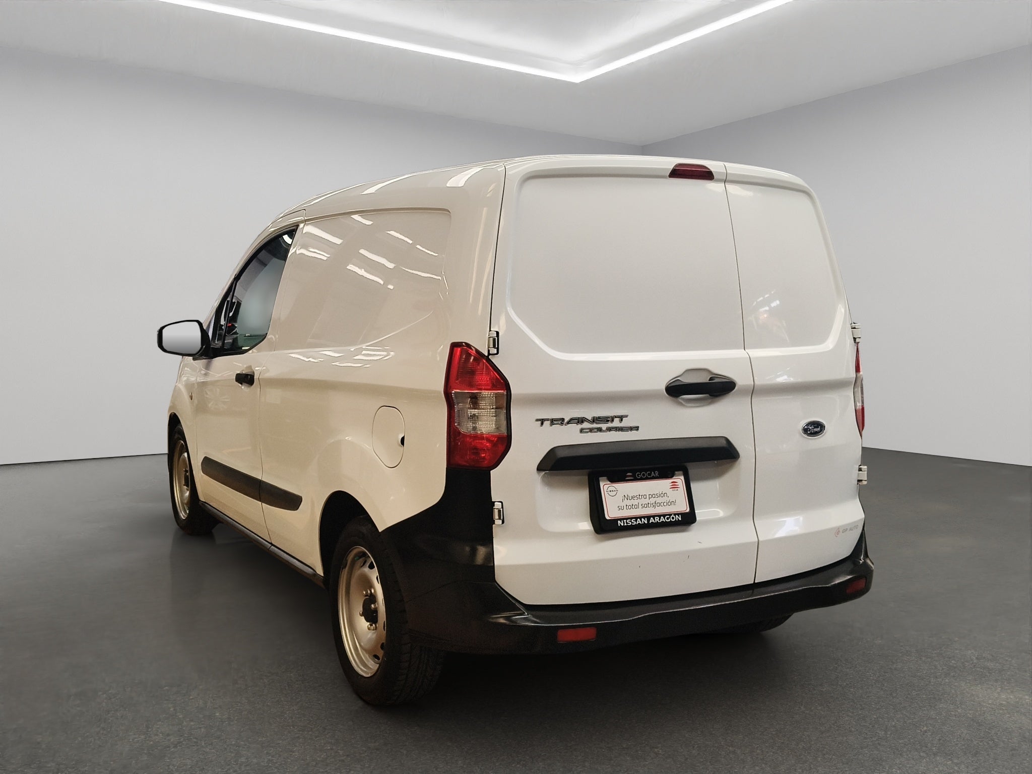 2022 Ford Comerciales Transit Courier Panel 4 pts. 1.0T, TM6, pta. lat. corrediza, R-15